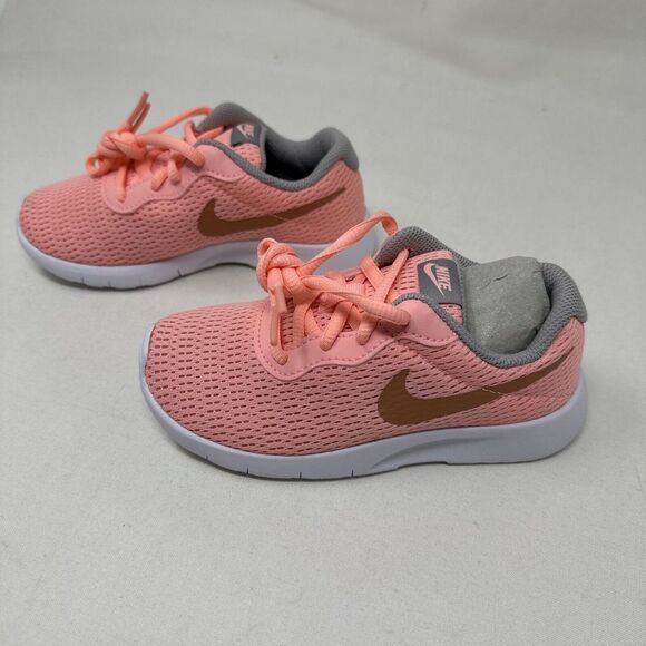 Nike Tanjun Youth 10.5c Girls Pink Gray & Gold Sneakers Shoes‎ 818385-607 New - Picture 3 of 9